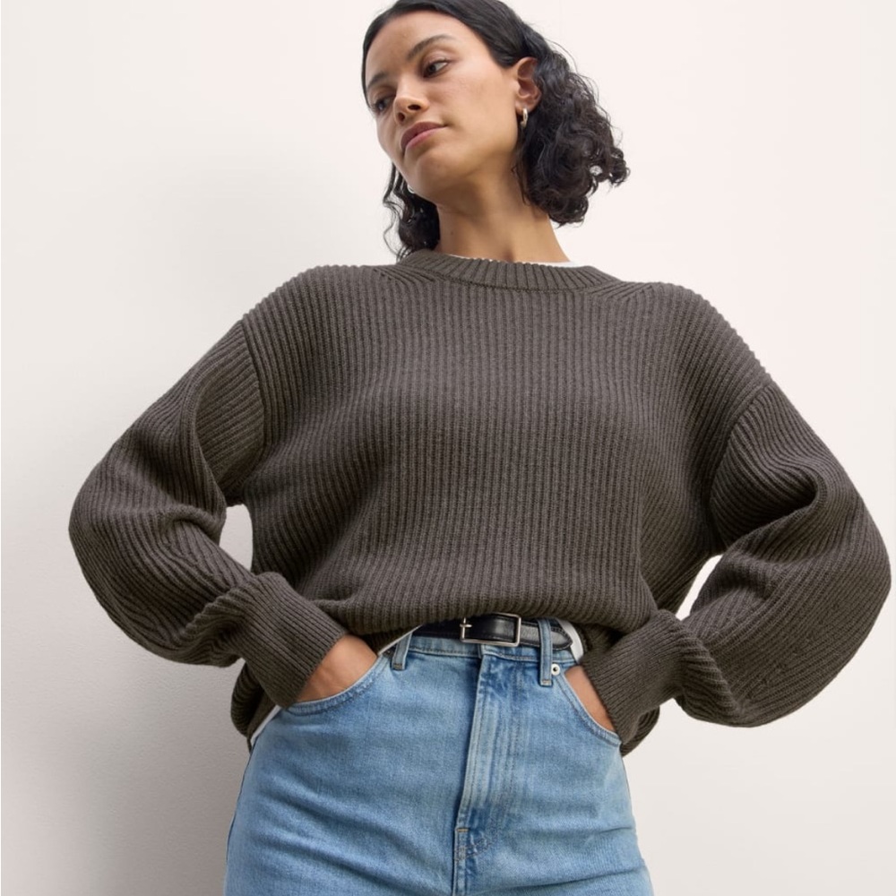 Everlane cocoon crew in everyday cotton size small